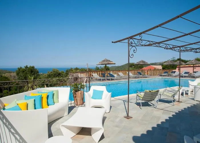 Domaine De Sonia - Eco-insolites Hotel *